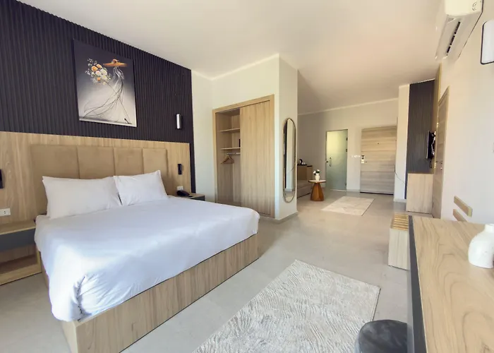 Rio Plaza Holidays Отель 3*